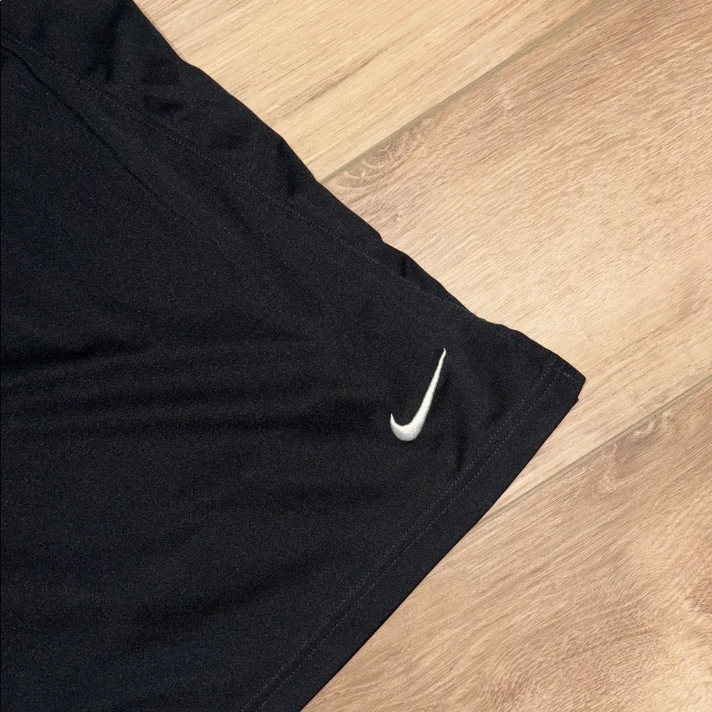Nike Men's Dark black  Athletic Shorts size
XXLARGE - Picture 3 of 5
